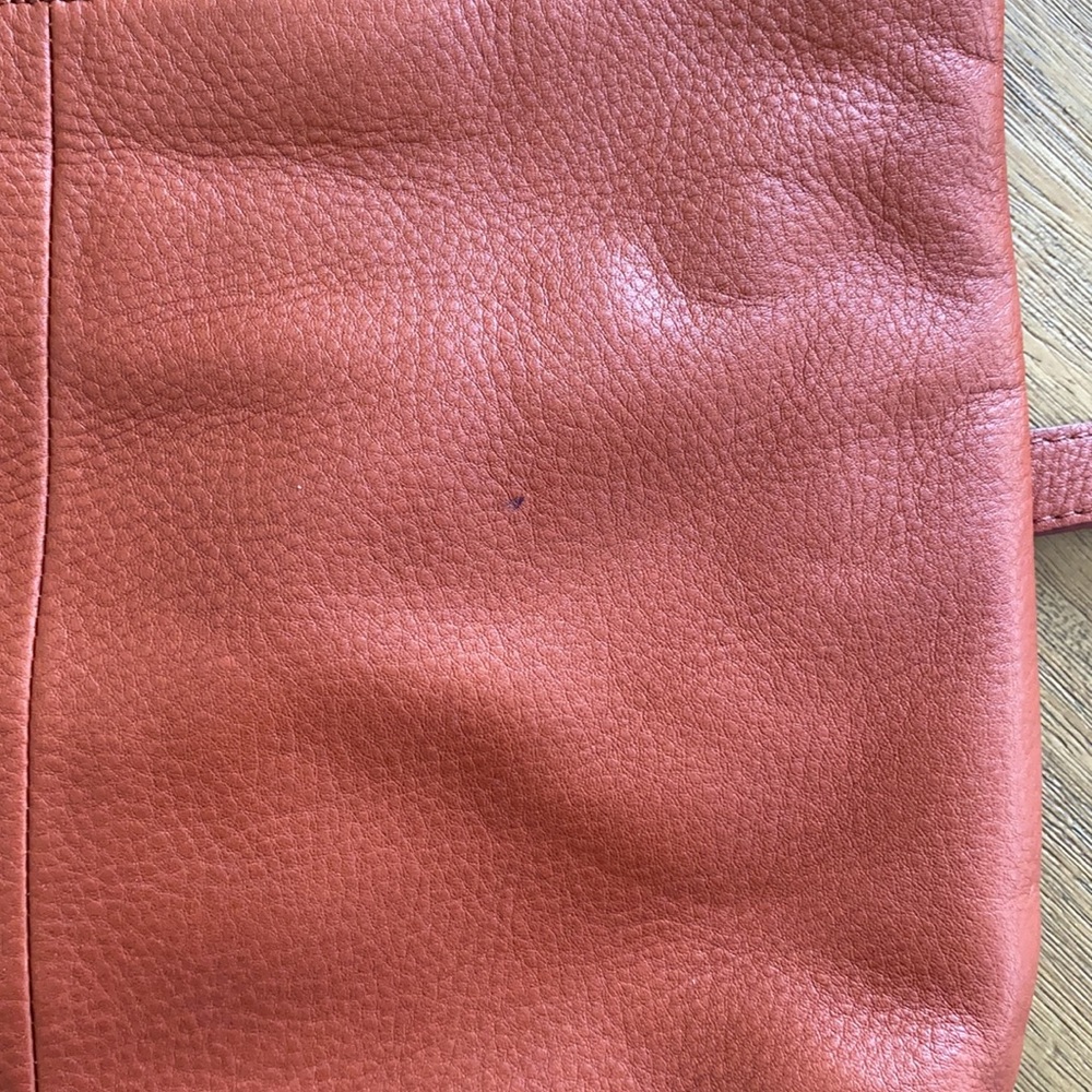 HOBO Purse - Picture 7 of 7